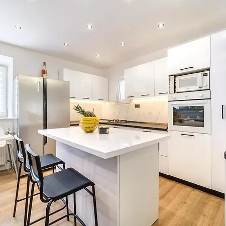 Kuca Za Odmor Ink Semesterbostad