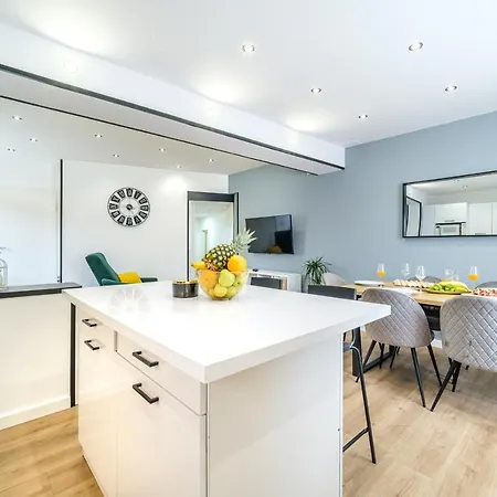 Kuca Za Odmor Ink * Nerezisca