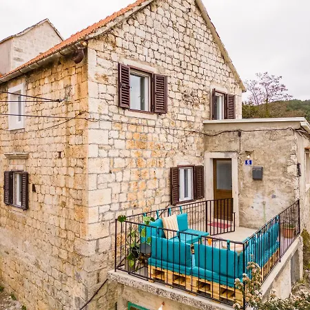 Kuca Za Odmor Ink Holiday home Nerezisca